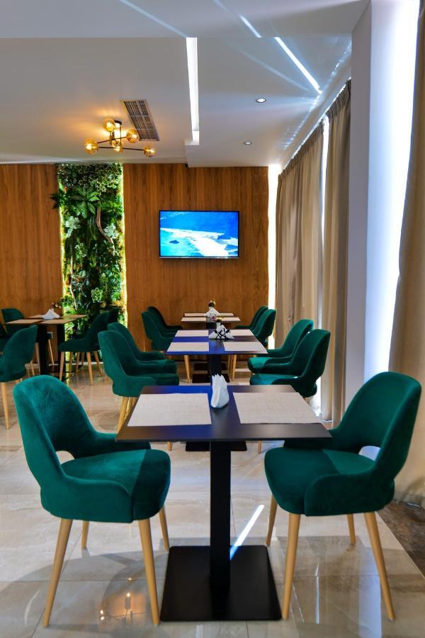 Lord Hotel Tirana Vore Ngoại thất bức ảnh
