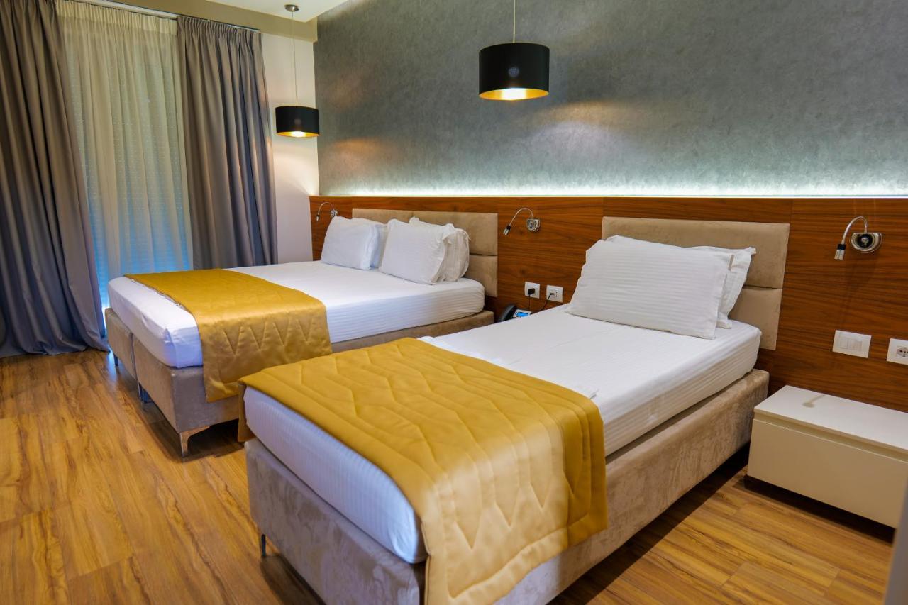 Lord Hotel Tirana Vore Ngoại thất bức ảnh